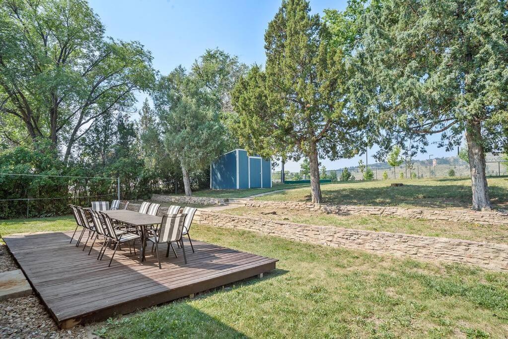 Roomy 5 Bed 3 Bath Fire Place Large Outdoor Space Rapid City Buitenkant foto